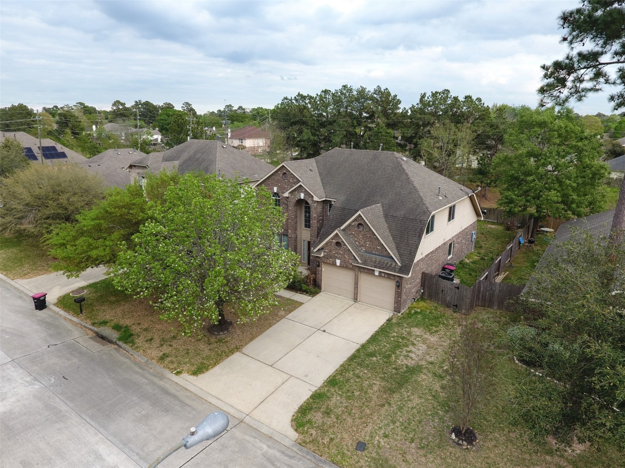 2618 Broad Timbers Drive  Drive Spring TX 77373