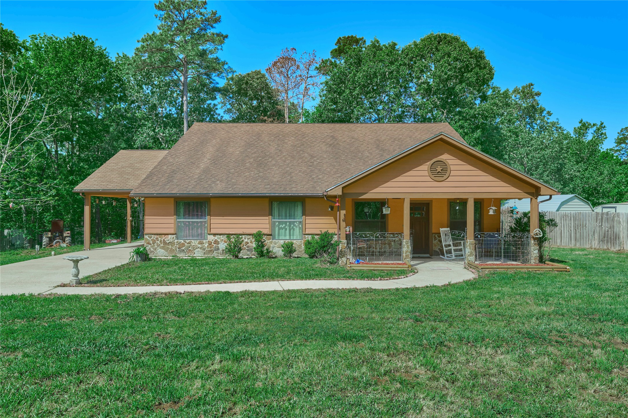 47 Stagecoach Road  Road Coldspring TX 77331