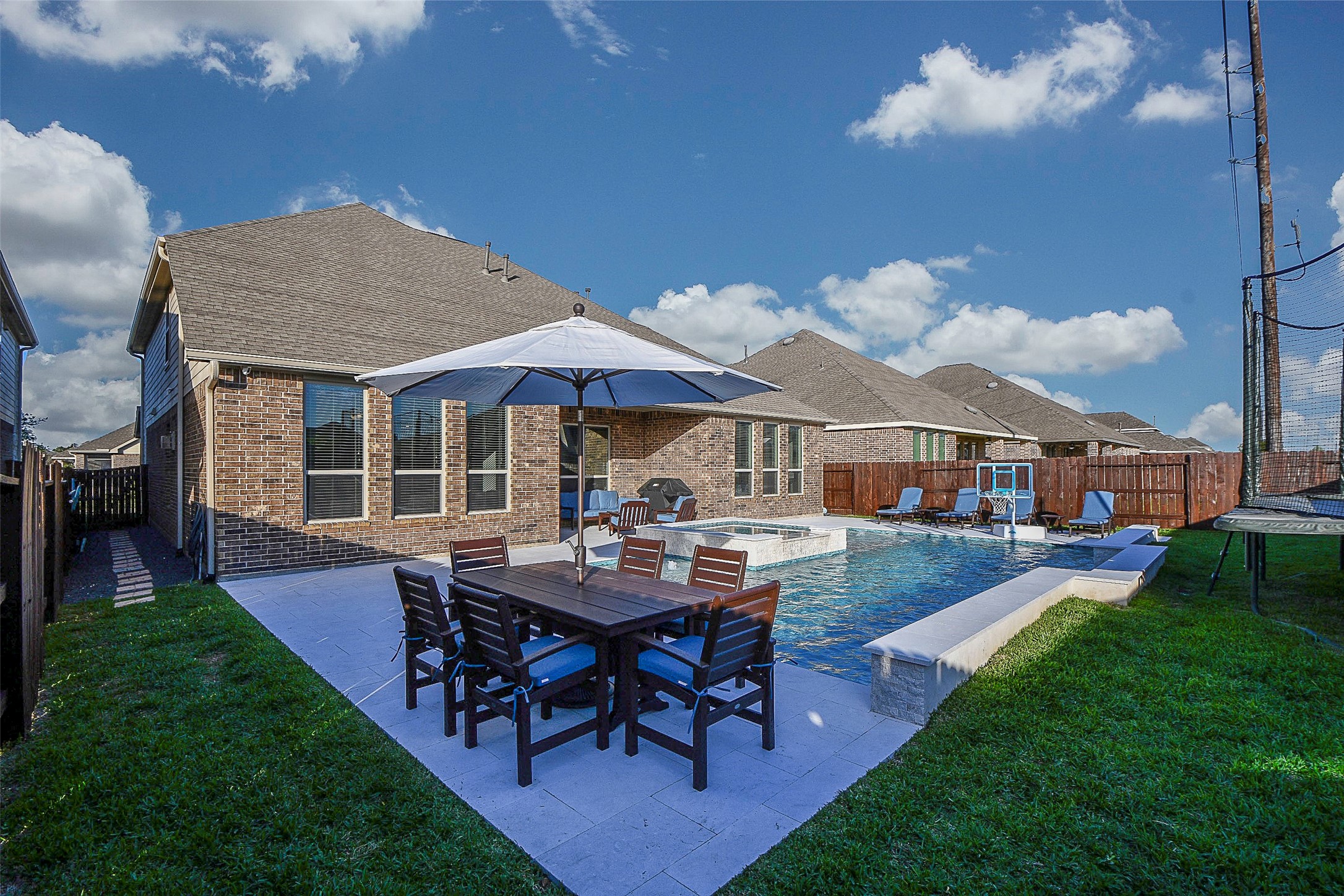 21419 Crested Valley Drive   Richmond TX 77407