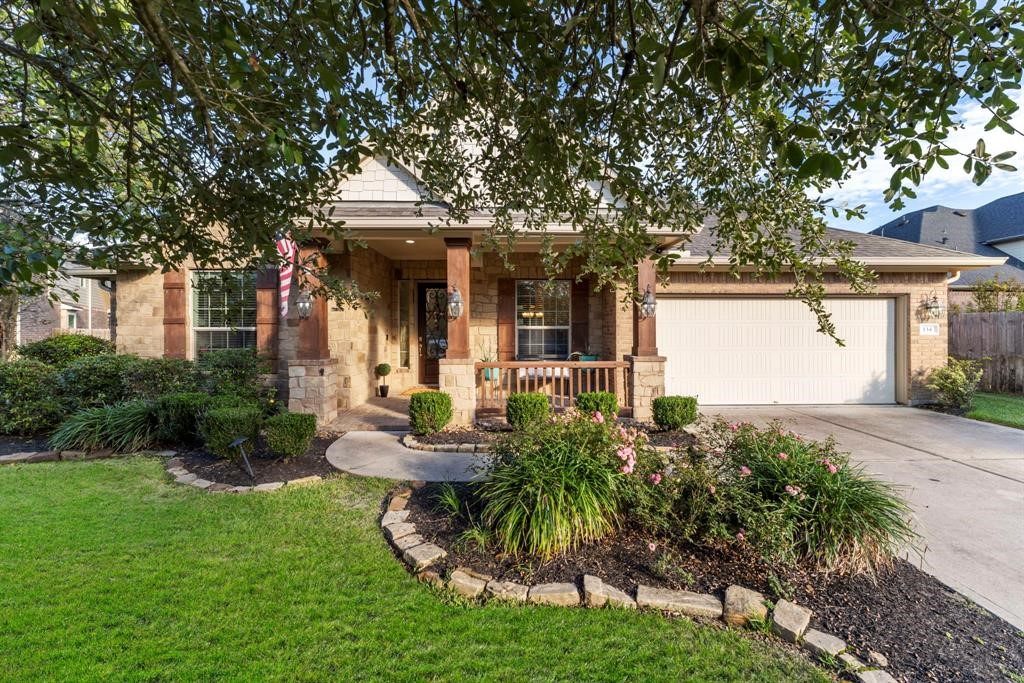 134 Finchfield Place  Place Montgomery TX 77316