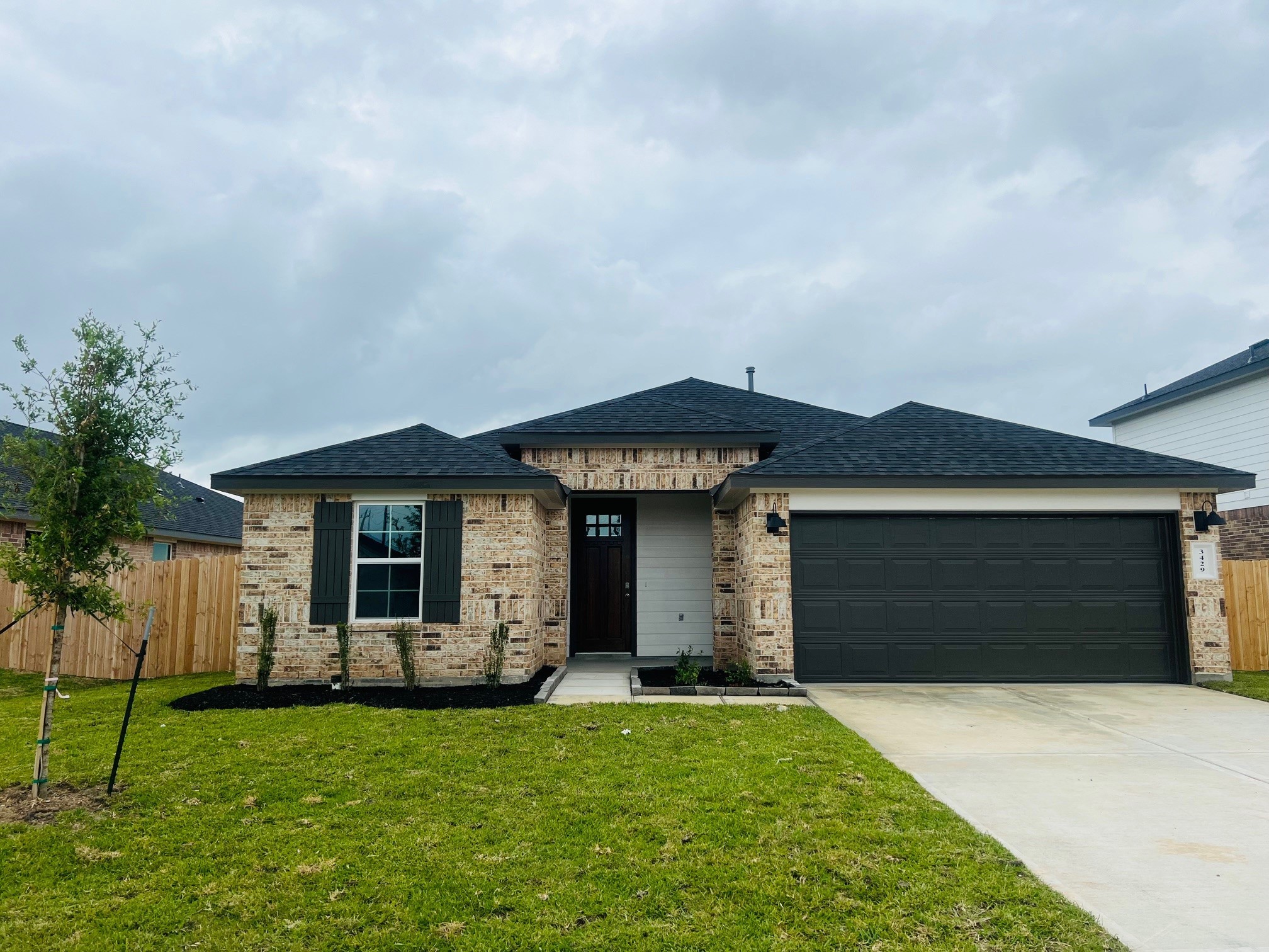 Pearland 1-story, 3-bed 3429 Cape Rose Lane-idx