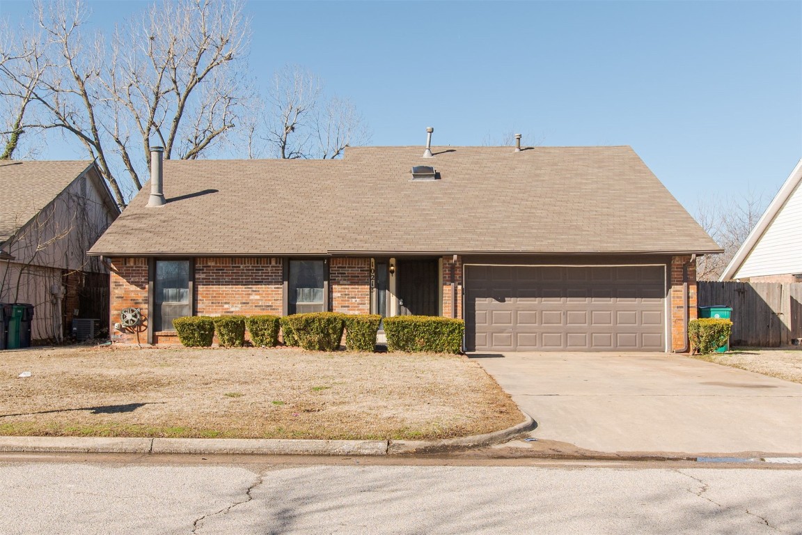 Very well-maintained home in SW OKC// Moore schools now available! This home features a great lay out and just needs a little TLC to make it shine! Master bathroom has been renovated. Excellent location and quiet neighborhood.