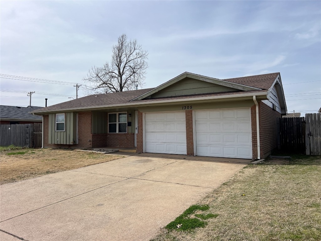 Here is your perfect chance for an awesome home in a great school district! House is being sold AS-IS. This house is a great deal for investors or DIY homeowner. Come see it today, it won't last long!