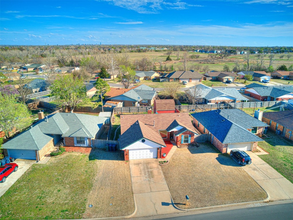 7616 NW 113th Street, Oklahoma City, OK 73162 view of aerial view