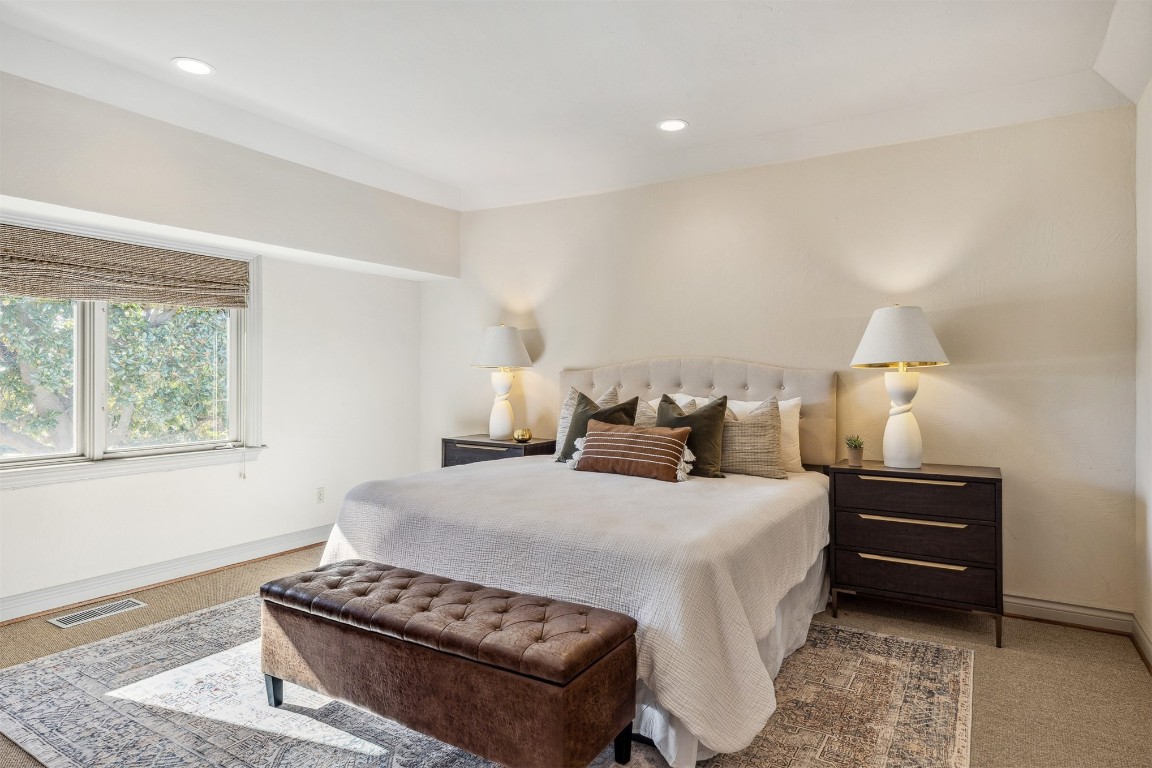2419 NW Grand Boulevard, Nichols Hills, OK 73116 bedroom featuring carpet