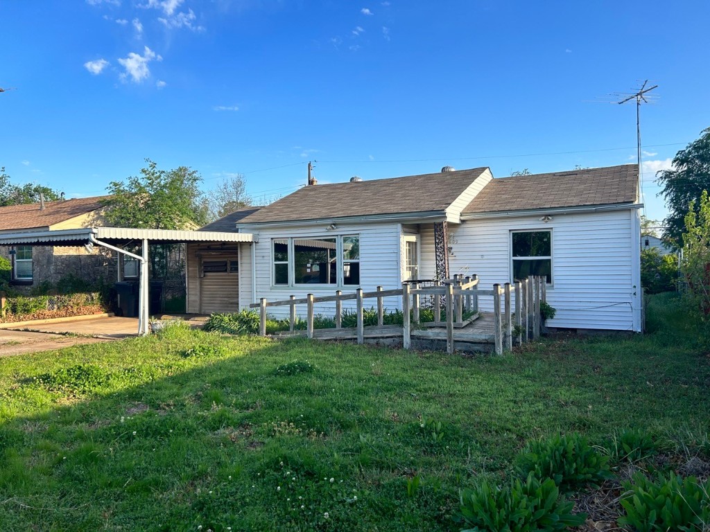 Two-bedroom, one-bathroom home conveniently located across from a school, with easy access to a major highway. Requires minor cosmetic updates and includes a carport.Buyer to verify schools, sqft, etc. Square footage includes garage conv. Seller/Broker