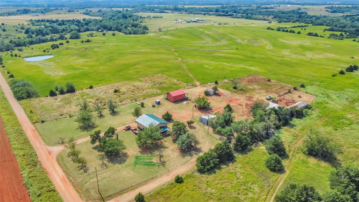 7676 W County Road 66, Mulhall, OK 73063 bird's eye view featuring a rural view