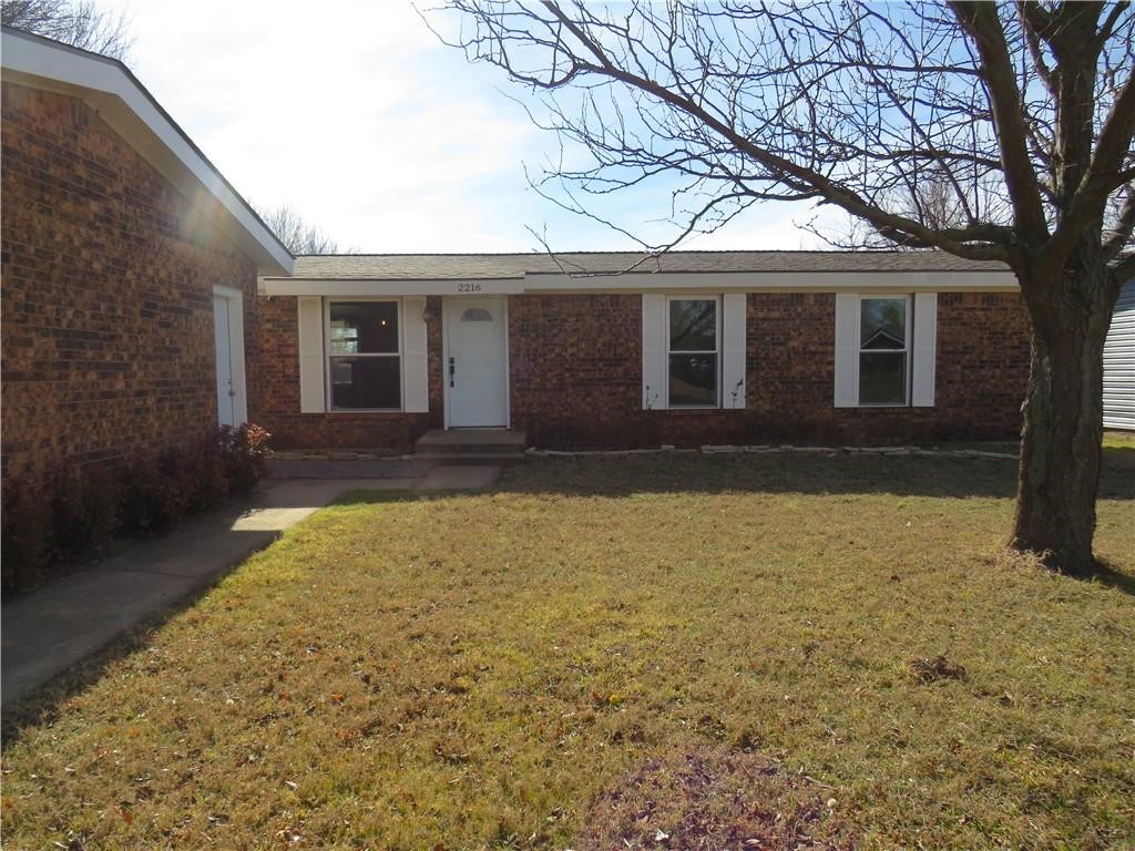 Cute starter home or investment property. Open concept with a large kitchen, stainless appliances, 3 bedrooms, 2 baths and a nice backyard. Two car detached garage with extra storage. Close to OU and Norman amenities.