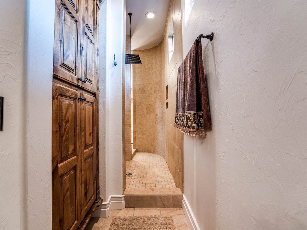 5501 NW 132nd Street, Oklahoma City, OK 73142 bathroom with tile flooring