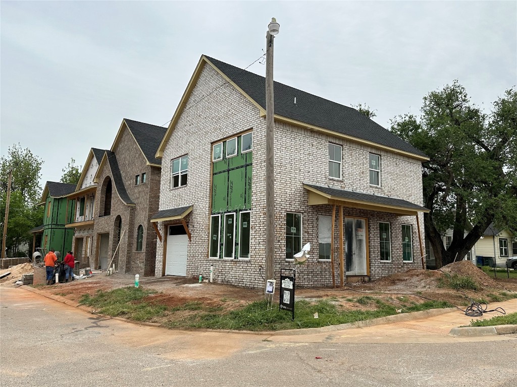 OPEN during the parade - Come check out this beauty that is under construction and discover the buzz in downtown Edmond! This three-bedroom, two-and-a-half-bath house provides the perfect blend of luxury and convenience. Experience the best of both worlds with a friendly neighborhood vibe paired with vibrant downtown living.
This home is designed to maximize space, storage, and natural light. Enjoy tall ceilings, beautiful wood floors, and professional appliances. 
Don't miss out on this opportunity to be part of the remarkable renovation underway in downtown Edmond. From school to parks and splash pads to restaurants, breweries and shopping and businesses - it's all right here.