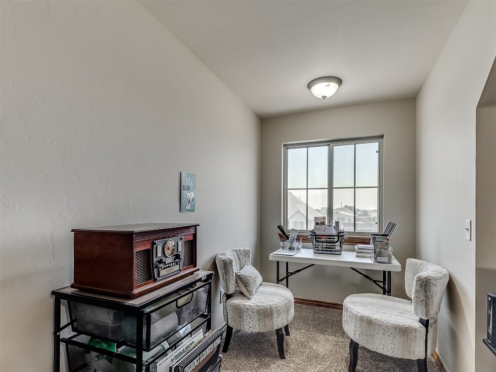 519 Harold Drive, #NE, Piedmont, OK 73078 living area featuring carpet flooring