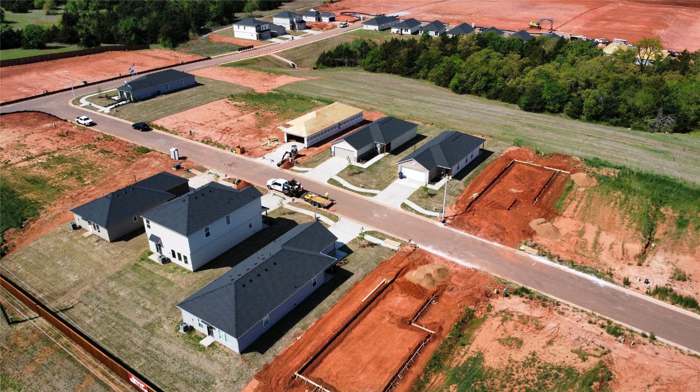 1218 Clydesdale Drive, Guthrie, OK 73044 view of aerial view
