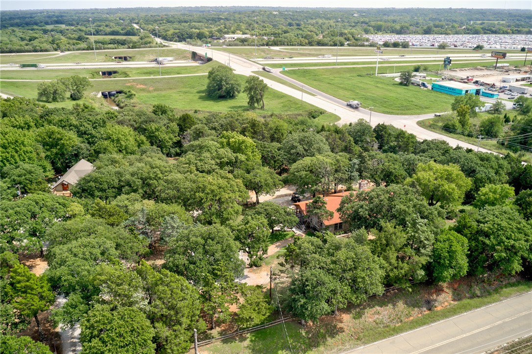 7900 N Bryant Avenue, Oklahoma City, OK 73131 view of drone / aerial view