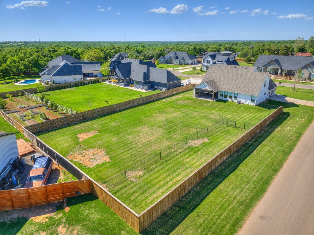 280 Old Farm Road, Edmond, OK 73034 view of drone / aerial view