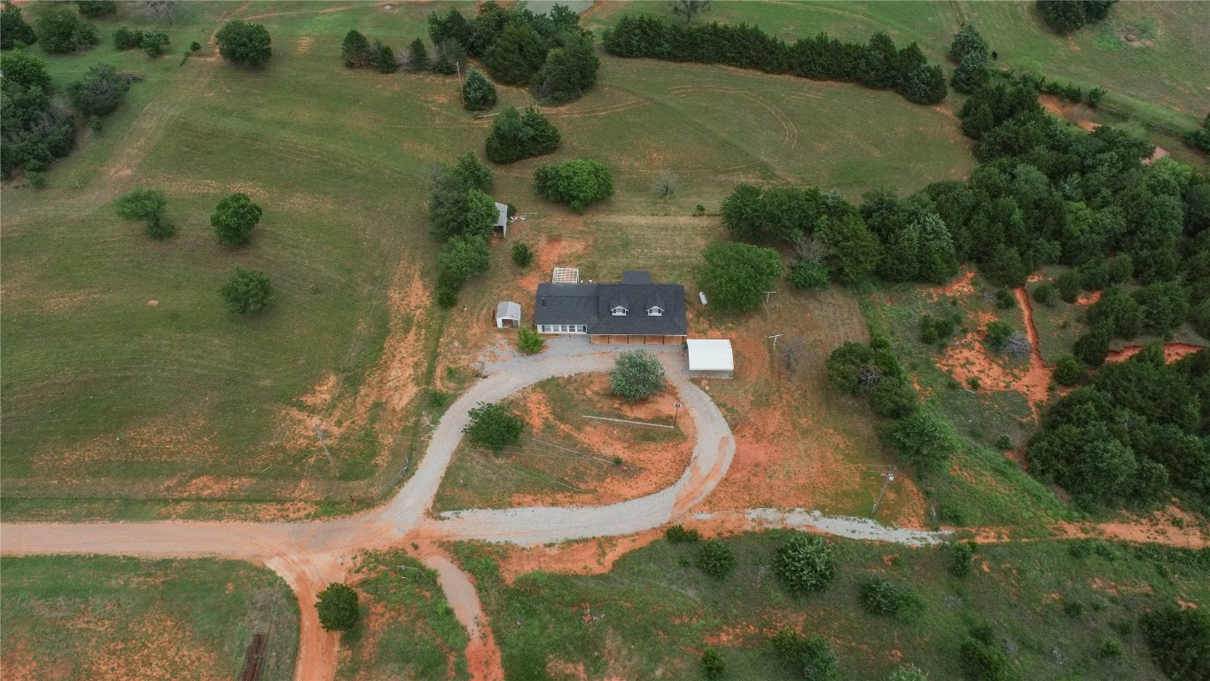 3820 Tranquill Terrace, Guthrie, OK 73044 aerial view featuring a rural view
