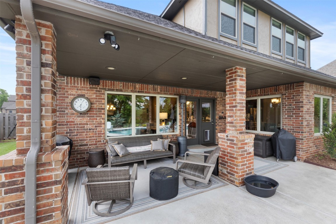 3501 Dornoch Drive, Edmond, OK 73034 view of patio with an outdoor hangout area