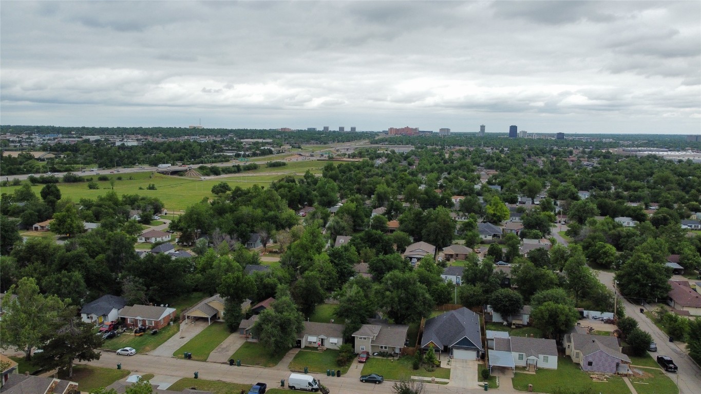 3209 N Pioneer Street, Oklahoma City, OK 73107 view of birds eye view of property