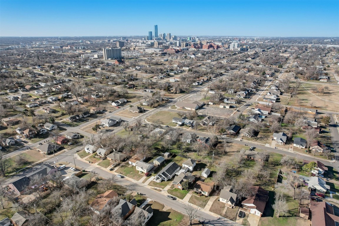 1721 N Jordan Avenue, Oklahoma City, OK 73111 view of drone / aerial view