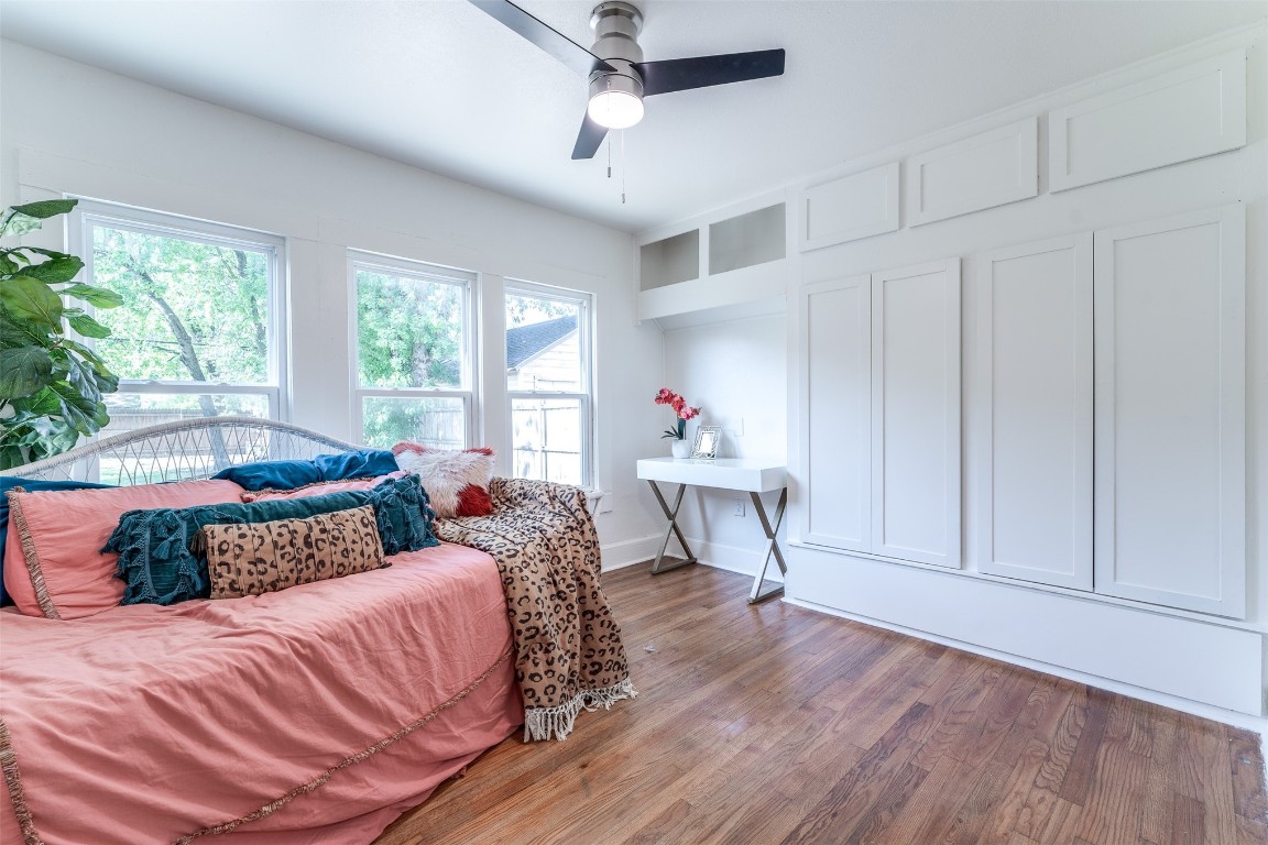 620 Nebraska Street, Norman, OK 73069 bedroom with hardwood / wood-style flooring and ceiling fan