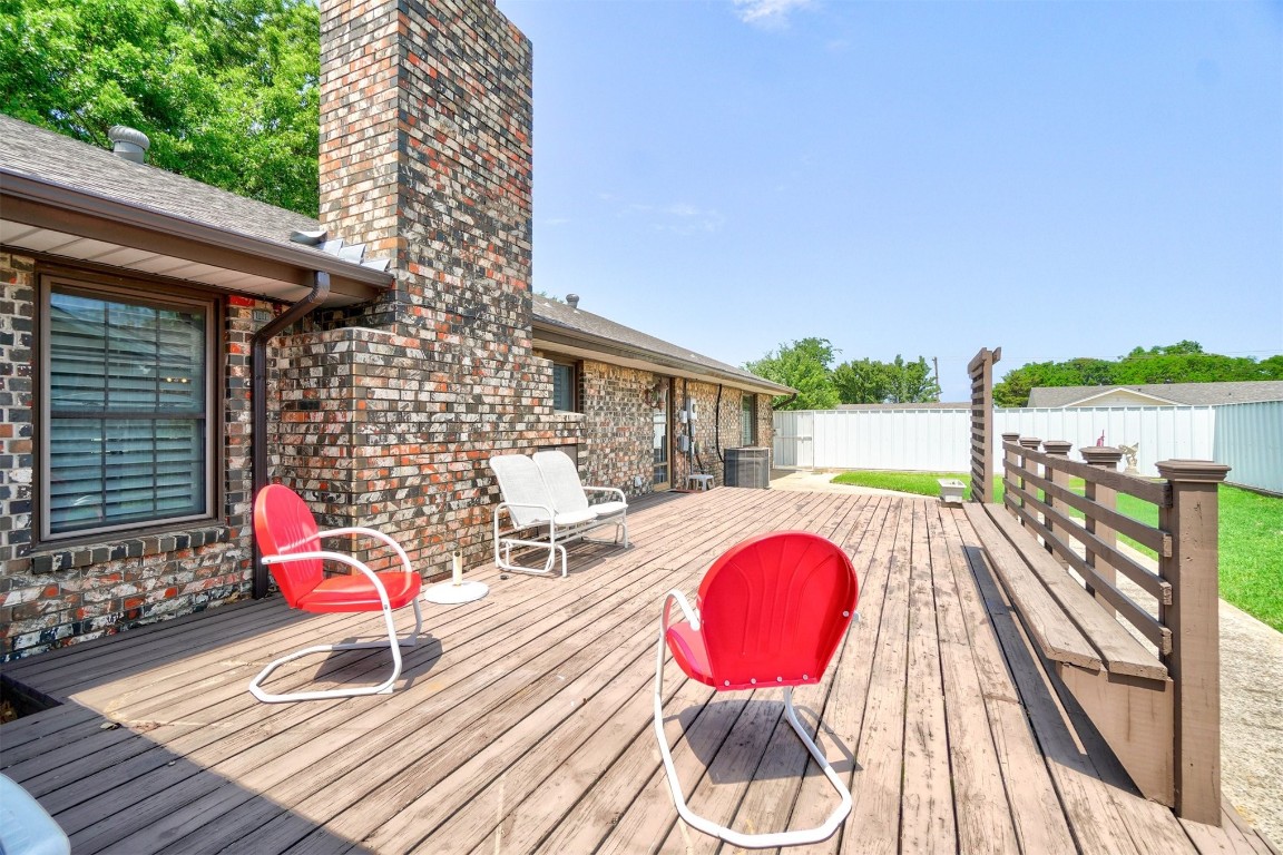 1707 Northcliff Avenue, Norman, OK 73071 view of wooden deck