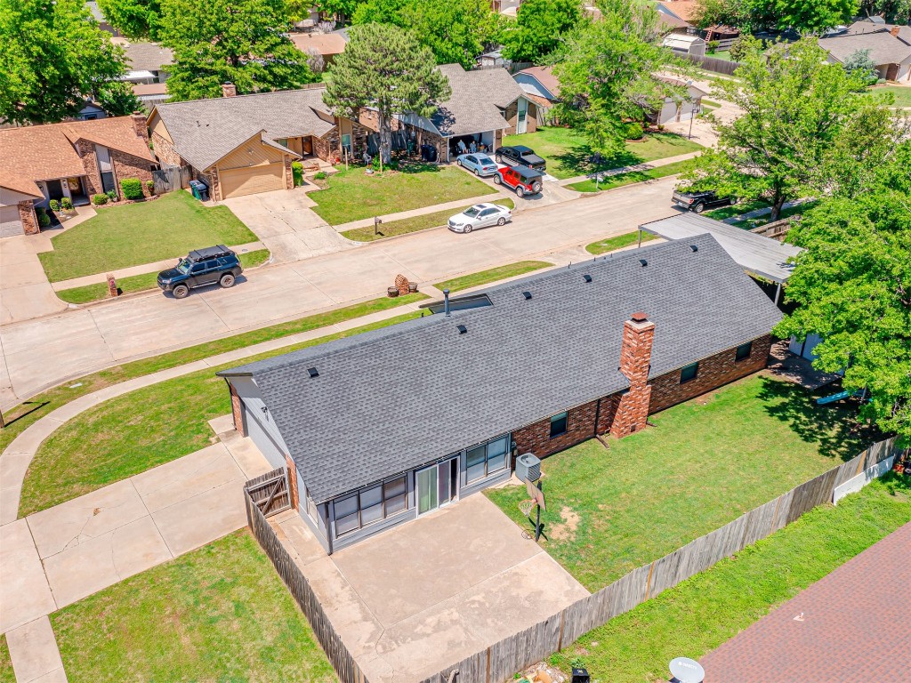 708 Waterview Road, Oklahoma City, OK 73170 view of drone / aerial view