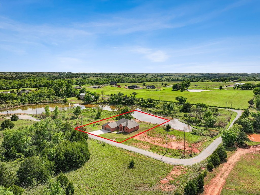 2268 S Murphys Ridge Road, Blanchard, OK 73010 aerial view featuring a rural view and a water view