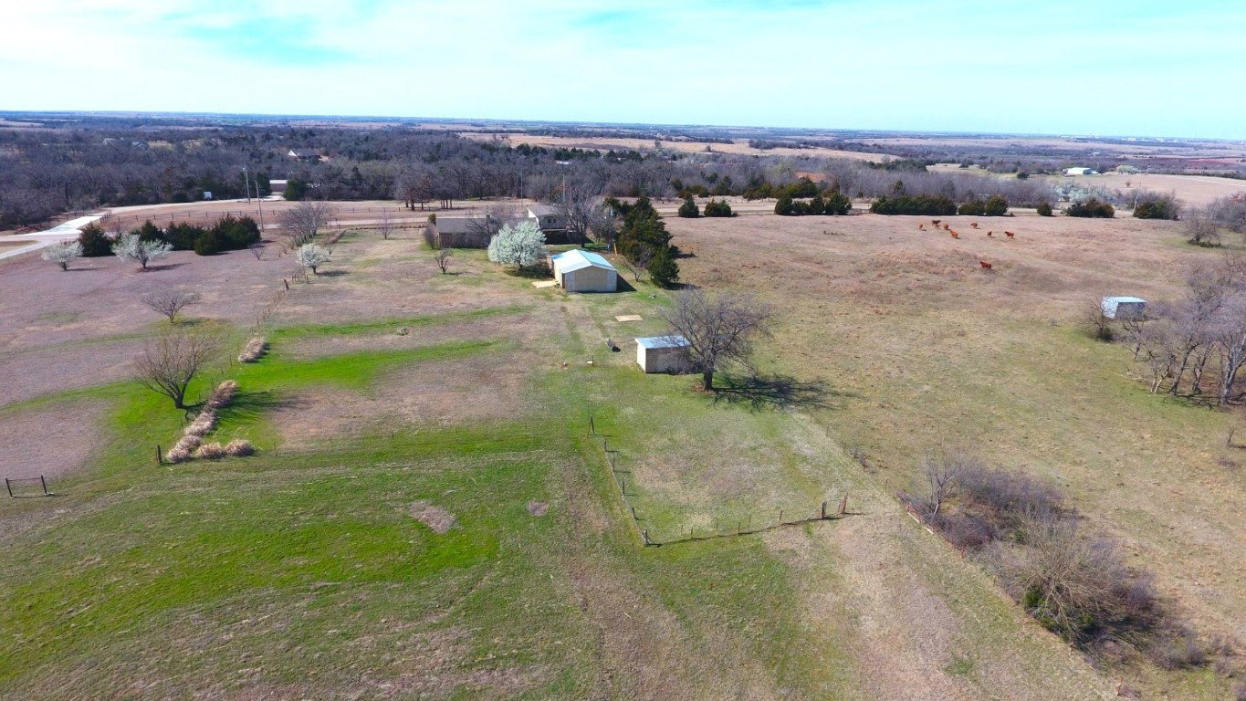 25550 County Road 110, Perry, OK 73077 birds eye view of property featuring a rural view