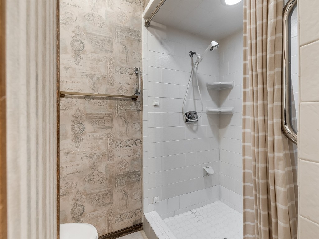 9610 Warringer Court, Oklahoma City, OK 73162 bathroom featuring walk in shower