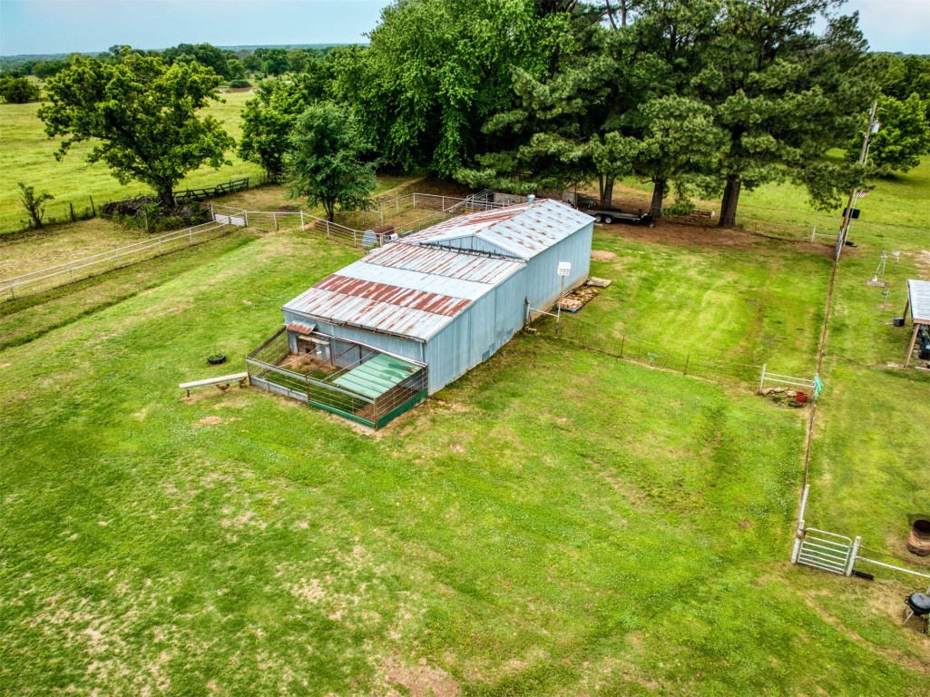 8857 Moore Lane, Prague, OK 74864 drone / aerial view with a rural view