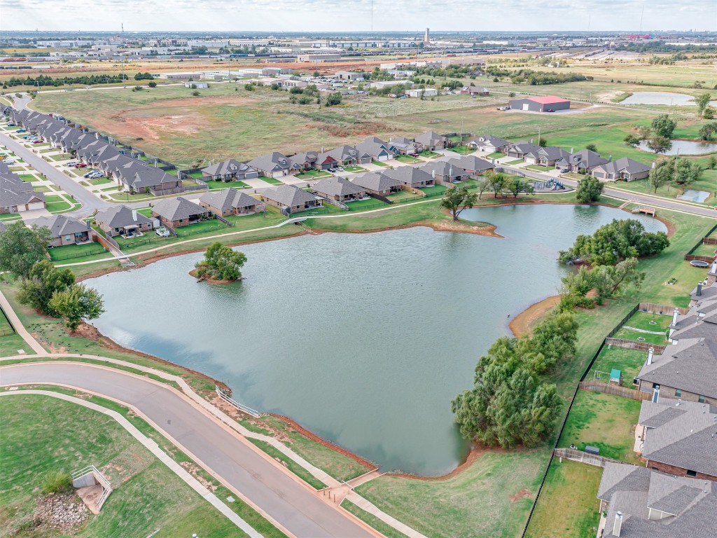 1600 NE 33rd Terrace, Moore, OK 73160 aerial view featuring a water view