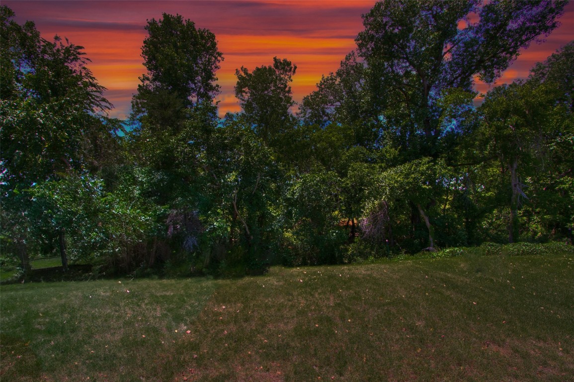 3829 Palio Lane, Oklahoma City, OK 73179 view of nature at dusk