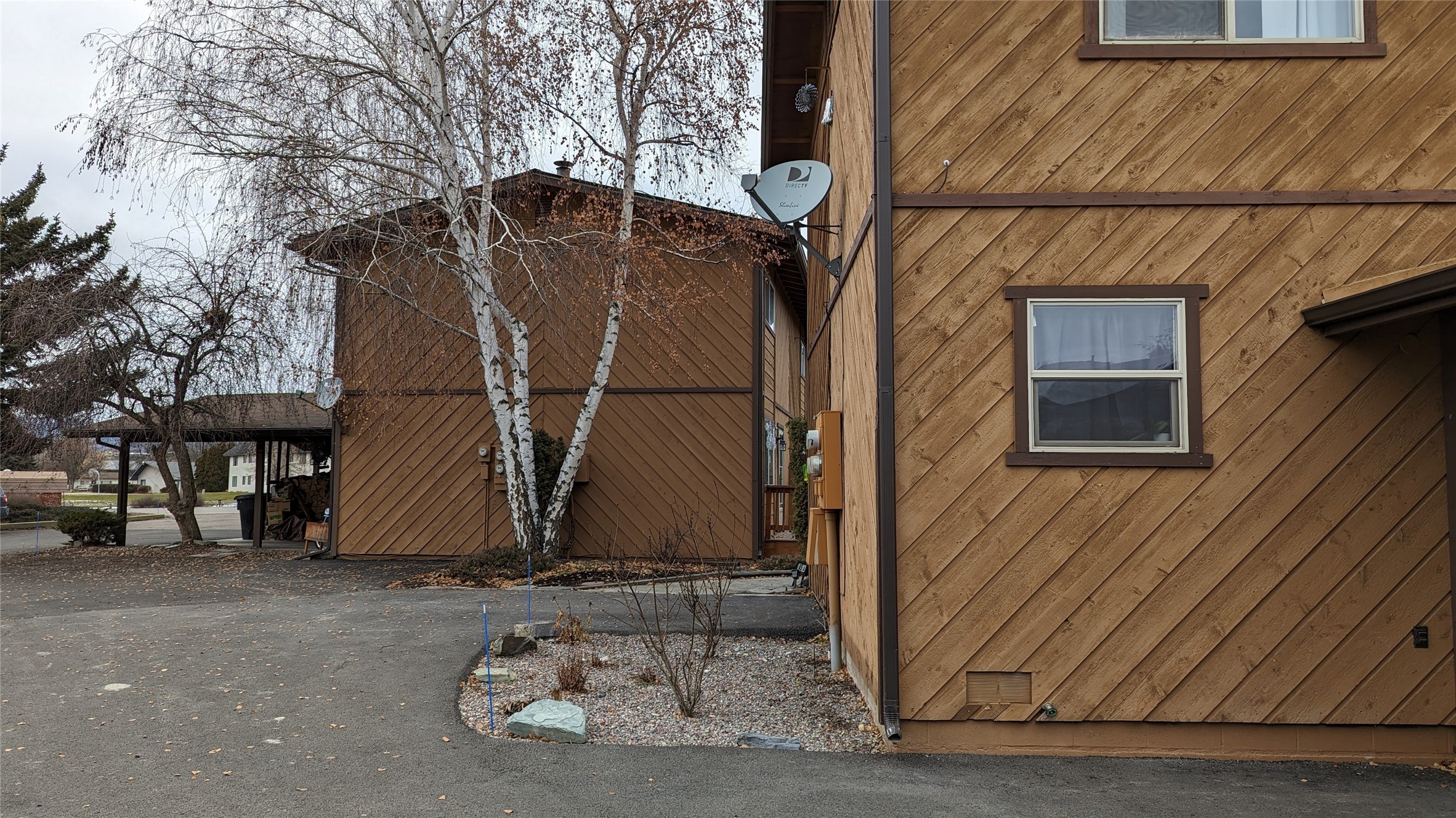 Investment Opportunity in west Kalispell, Montana. This 2 bedroom 1.5 bathroom townhouse with 960 square feet on two levels is currently occupied by a long term tenant. This desirable low maintenance living opportunity is centrally located near shopping, fair grounds, downtown, hospital, and all that our coveted mountain town has to offer. Add this one to your portfolio, with a tenant in place through next year, the timing may align with your plans. Escape to Montana and invest in the future of a caring and growing community. Listed by Eric Perlstein/Brandon Trust