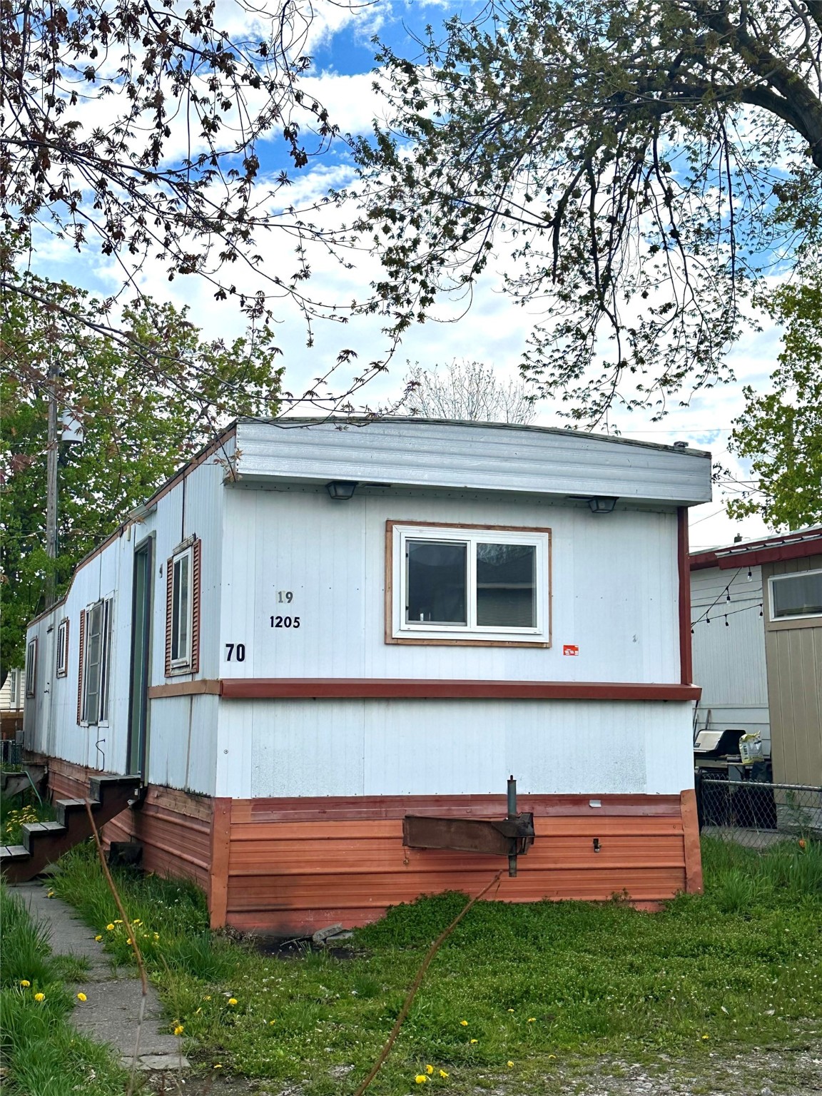 This 2 bedroom manufactured home is close to some great shopping and entertainment within Downtown Missoula and only 10 minutes from the University of Montana. This home includes a shed, patio and nice little yard. There has been a few updates made like newly sealed roof, updated bathroom and fresh paint. You are within walking distance of some of Missoula's best restaurants and breweries. This home is on a rented lot. For more information please contact Robin Rice 406-240-6503 or your real estate professional.