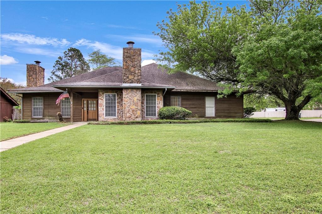 Photo of 301 ST CLAIR Avenue, Natchitoches, LA 71457