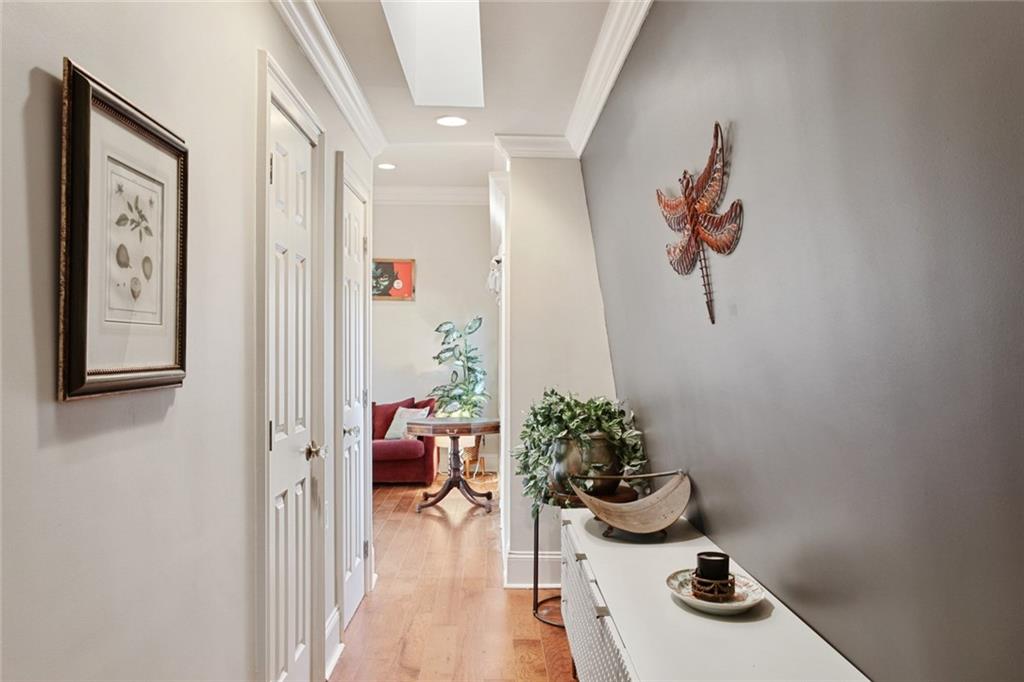 Photo 1 of Condominium at 412 Dauphine St #4B, New Orleans, LA 70112 | MLS# 2319970 |  | Sold on 2021-12-28