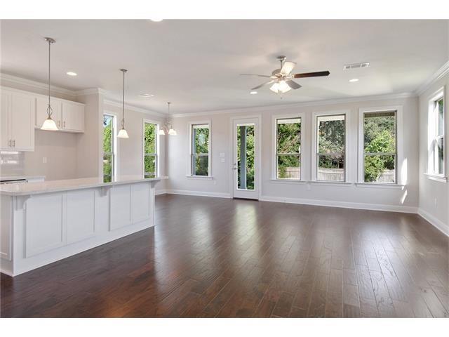 Homes for sale in New Orleans, LA | 6035 Paris Ave, New Orleans, LA 70122 | MLS# 2334860