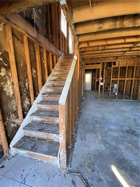 Homes for sale in River Ridge, LA | 8604-8606 International Ct, River Ridge, LA 70123 | MLS# 2359275