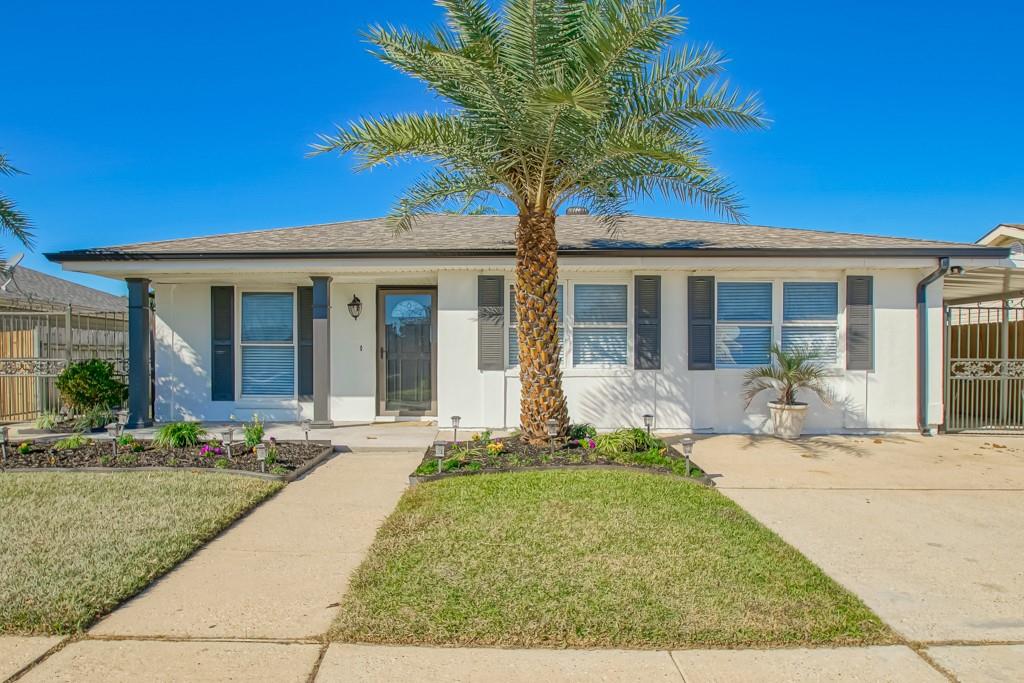 Homes for sale in Gretna, LA | 676 Taylorbrook Dr, Gretna, LA 70056 | MLS# 2375647