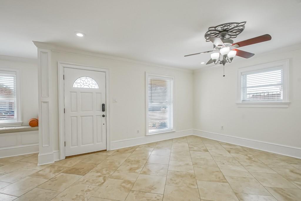 Homes for sale in Gretna, LA | 676 Taylorbrook Dr, Gretna, LA 70056 | MLS# 2375647