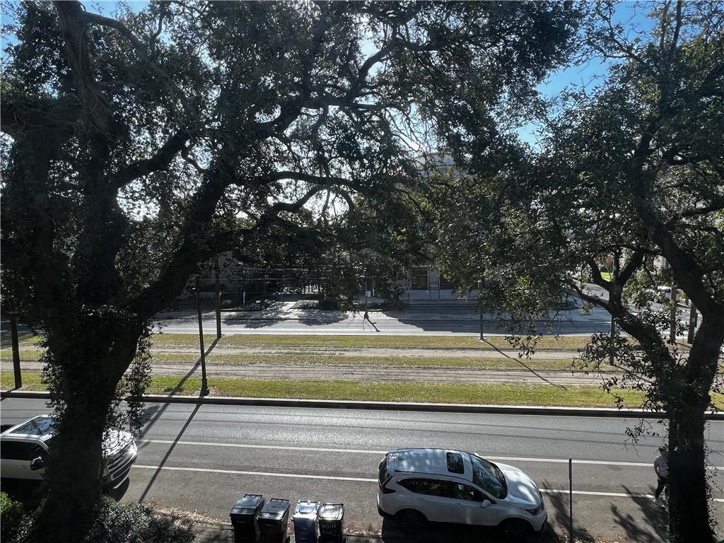 Photo 4 of Condominium at 4239 St Charles Ave #P, New Orleans, LA 70129 | MLS# 2378006 |  | Sold on 2023-03-14
