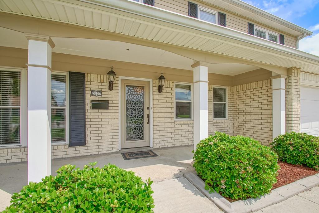 Homes for sale in Gretna, LA | 2037 S Glencove Ln, Gretna, LA 70056 | MLS# 2388416