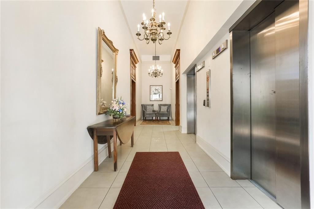 Photo 2 of Condominium at 330 Morgan St #401, New Orleans, LA 70114 | MLS# 2390479 |  | Sold on 2023-12-29