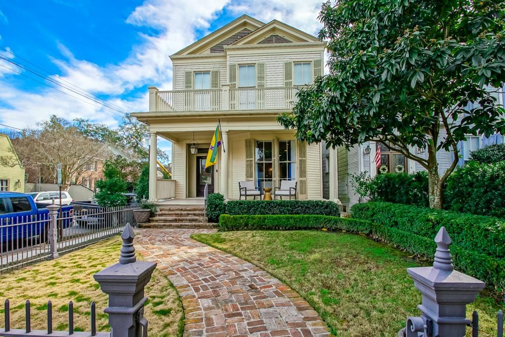 Location! Location! Pristine Home steps away from Audubon Park! The stunning transformation of the downstairs kitchen, den, and all new beautiful oak wood floors throughout the first floor. Renovation design by John Chrestia. Kitchen with Dacor, Kitchen Aid, and Subzero appliances. The perfect mixture of sleek and old world. Perfect for entertaining. Bathrooms remodeled. Closet remodeled insides and custom doors for closets. HVAC units were installed in 2019. Yard, brick fence, steps, sidewalk, and irrigation added in 2022. Must see this beautiful home!