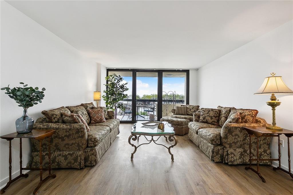 300 Lake Marina Avenue #5D, New Orleans, Louisiana image 5