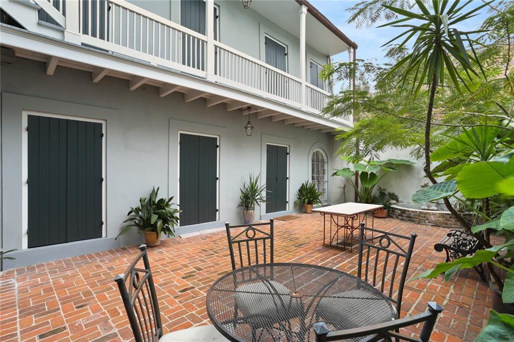 415 Burgundy Street #1B, New Orleans, Louisiana image 28