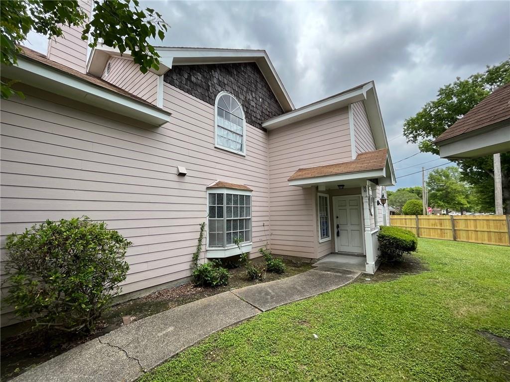 listing main picture