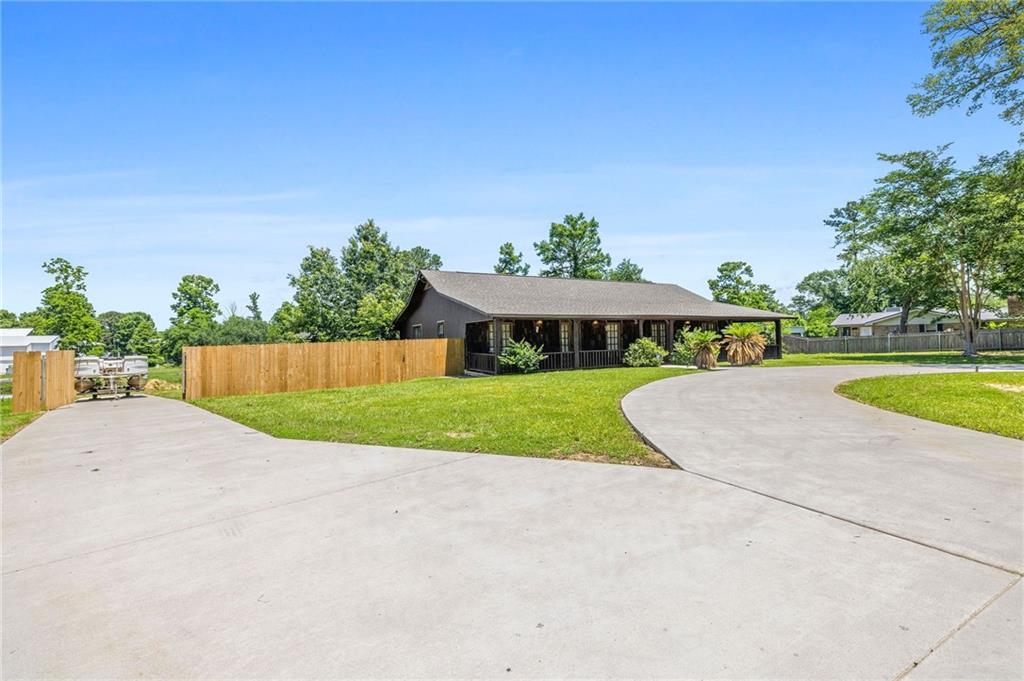 20671 Buns Lane, Springfield, Louisiana image 1