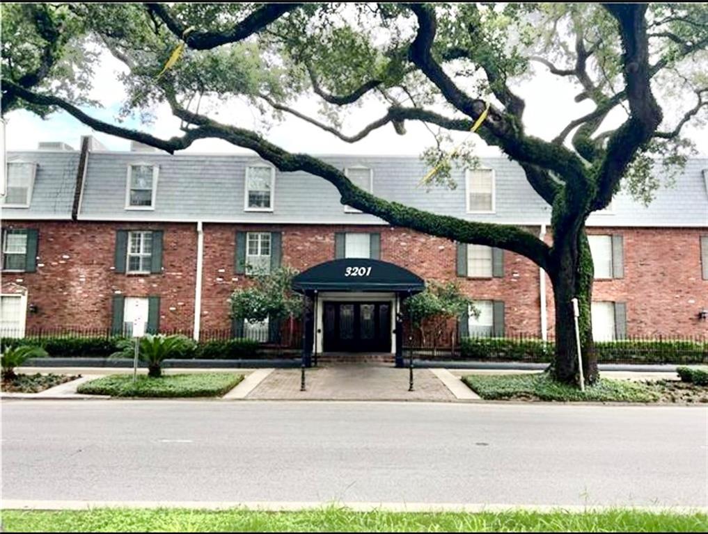 3201 St. Charles Avenue #329, New Orleans, Louisiana image 1