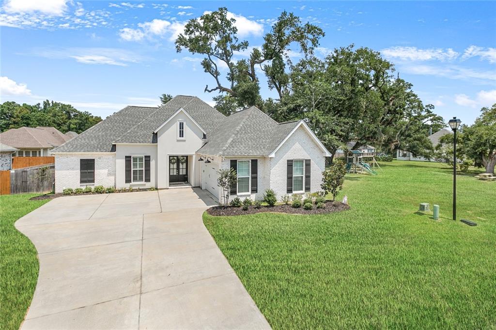 4077 Oak Bend Lane, Madisonville, Louisiana image 2