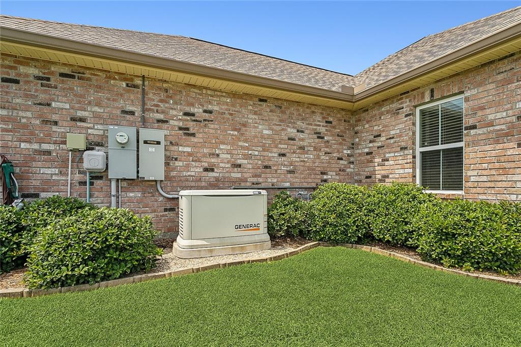 249 E Augusta Lane, Slidell, Louisiana image 2